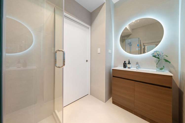 6/12 Ryburn Road Mt Wellington_15