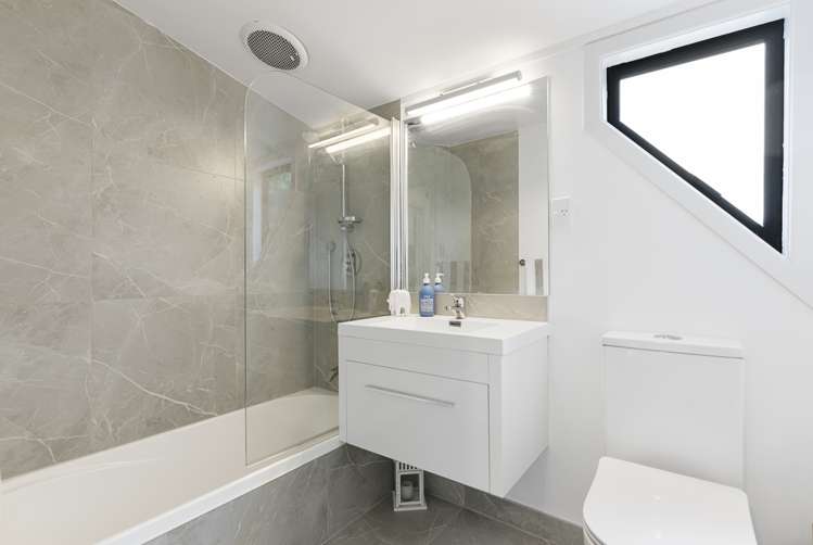 2/38 Dominion Street Takapuna_10