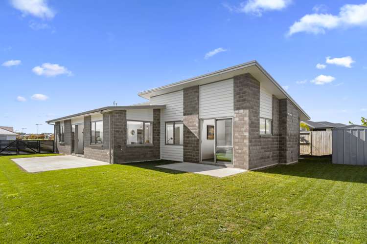 78 Puhirake Crescent Pyes Pa_0