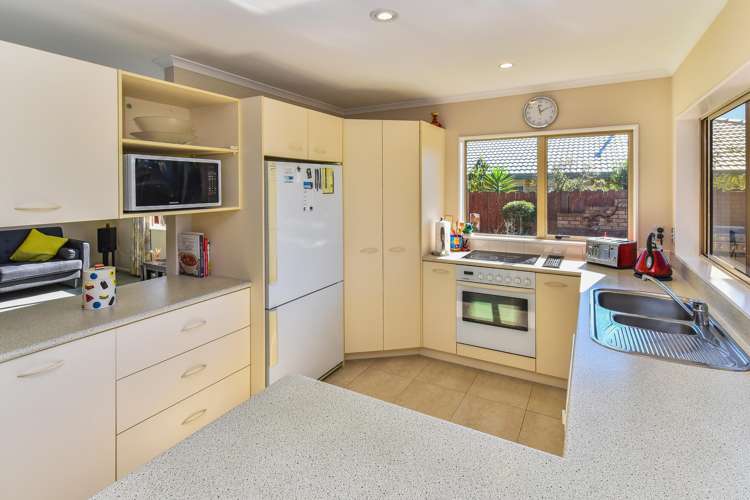 27 Tington Avenue Wattle Downs_22