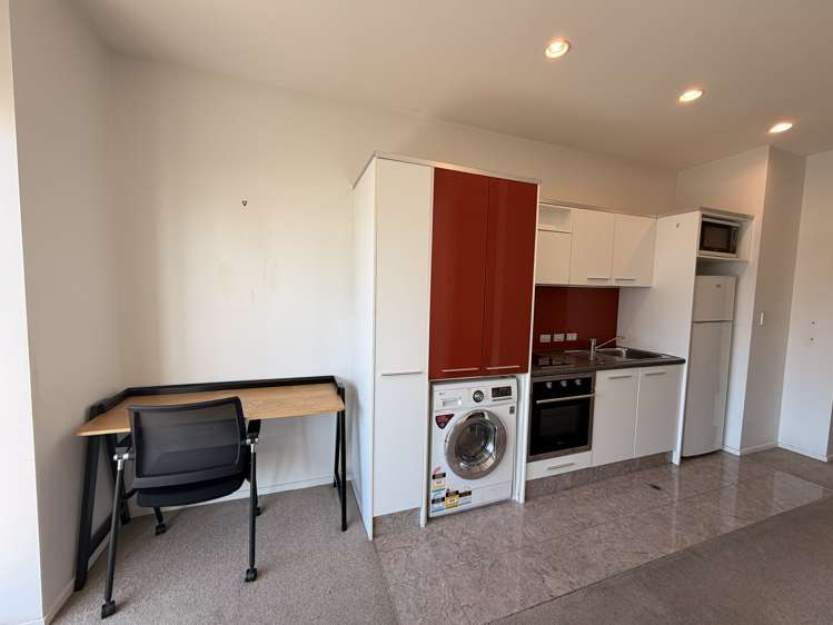 1407/17 Vogel Lane Auckland CBD_6