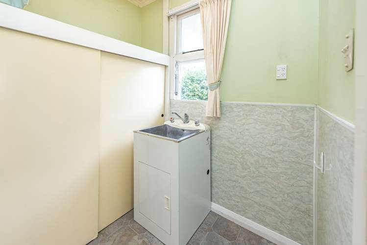 8 College Street Wanganui Central_14