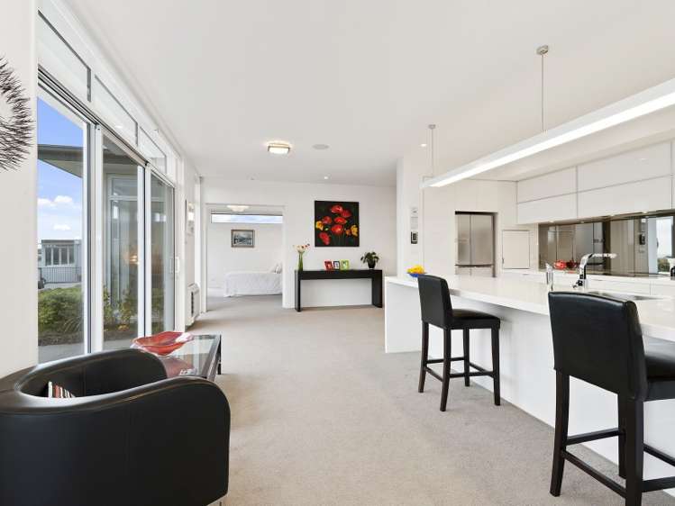 98 Glenstrae Road Redcliffs_10