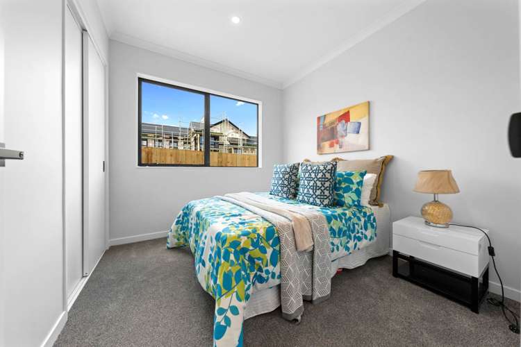 23 Ridgehill Rise Flat Bush_26