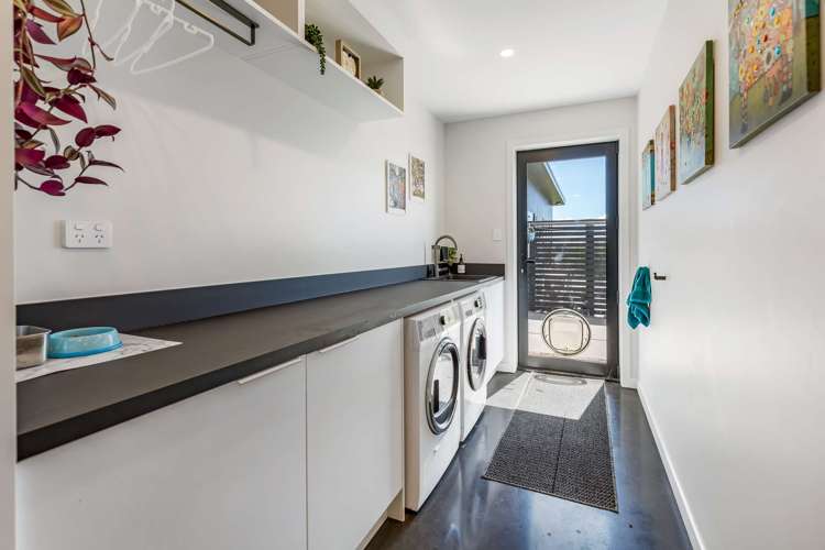57 Beechwood Road Feilding_21