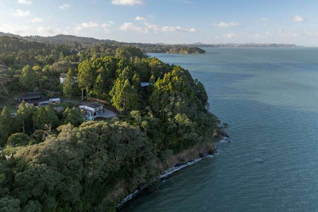 57 Arapito Road Titirangi_1