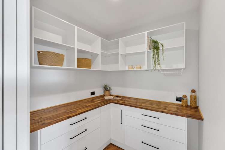 43 Sunline Avenue Lincoln_5