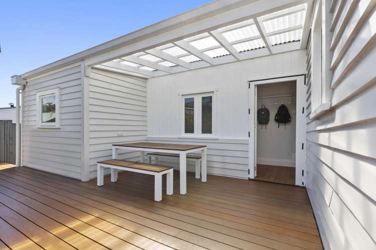 29 Aramoana Avenue Devonport_15