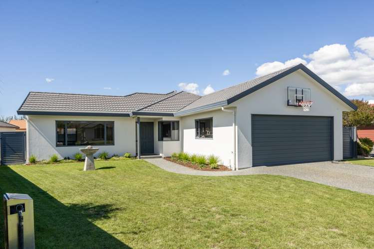 9 Forbury Way Taradale_22