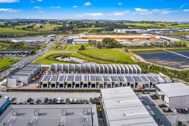 64/11 Northside Drive Westgate_2