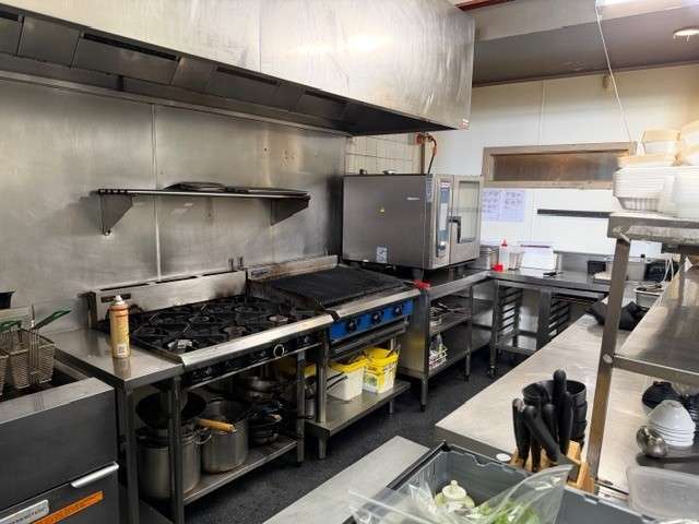 Shop 10/153 Victoria Street Hamilton Central_4