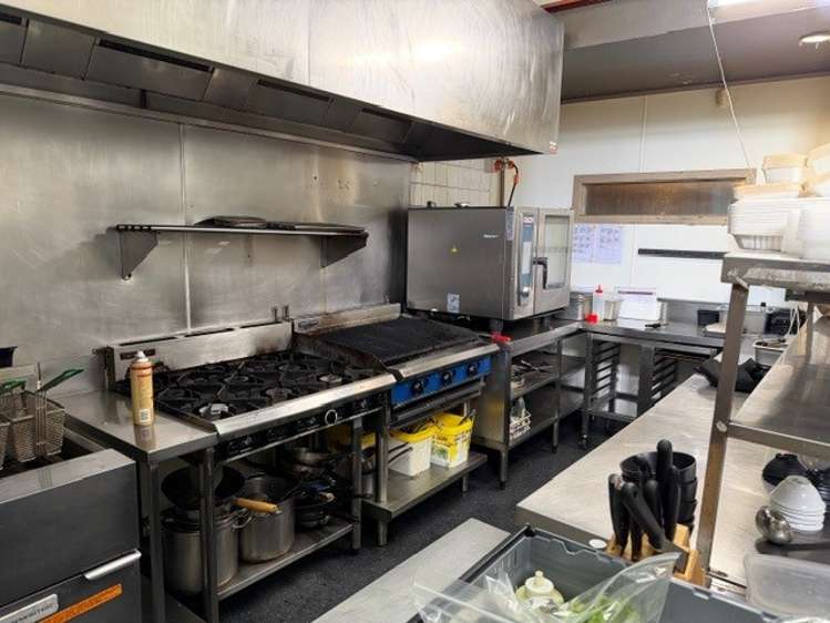 Shop 10/153 Victoria Street Hamilton Central_4