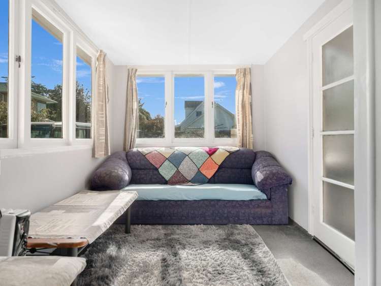 67 Robinson Avenue Holdens Bay_13