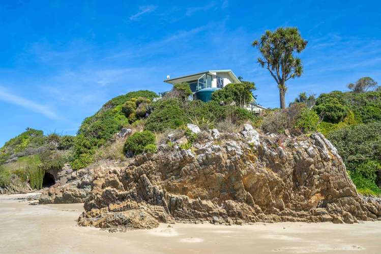 367 The Nuggets Road South Otago Coastal_37