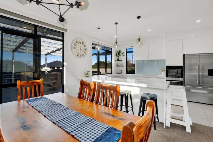 13 Biron Place Stratford_13