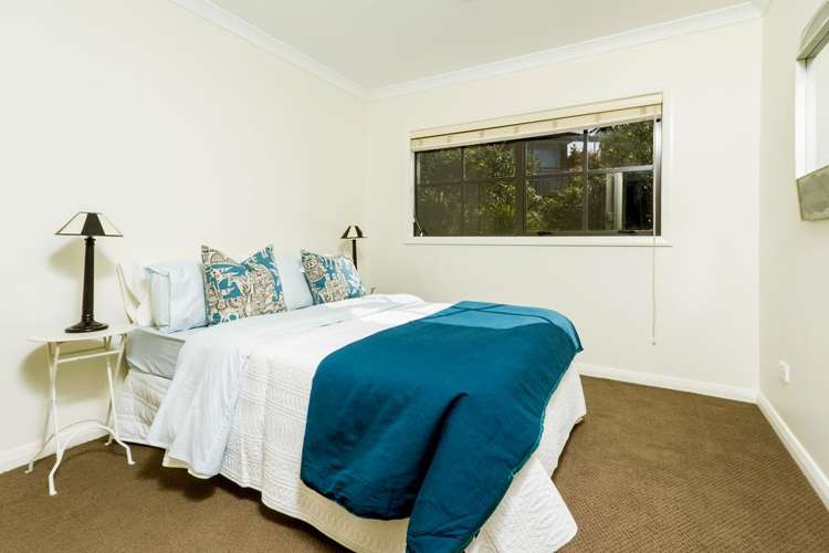 16a Mayfair Crescent Mairangi Bay_13