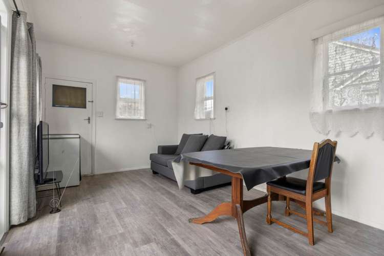 1306 Dominion Road Mount Roskill_10