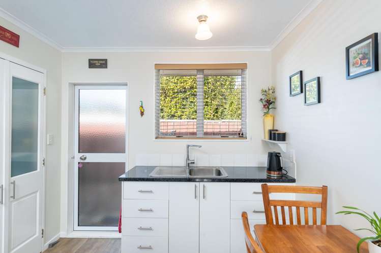 1/15 Benzie Avenue_5