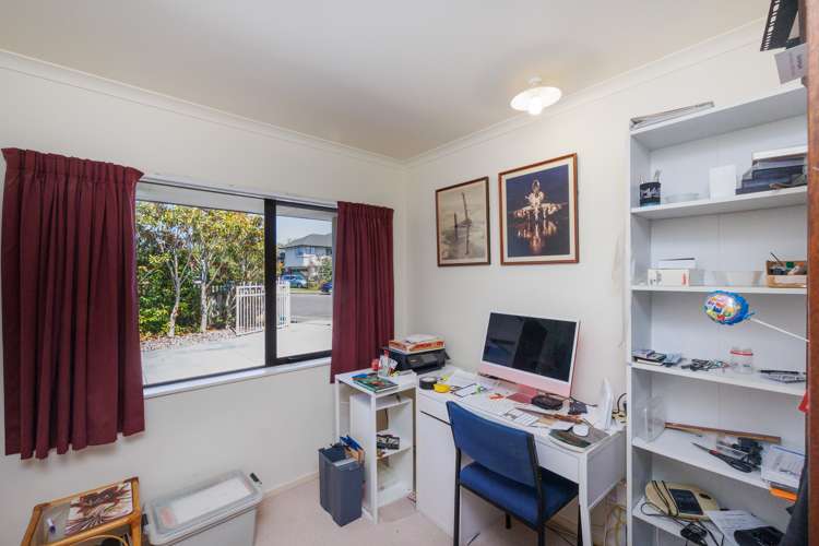 7 Jasmine Place Fitzherbert_16