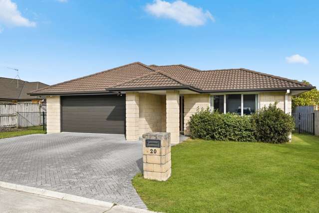 Prime Location, Brick & Tile, Modern Family Living