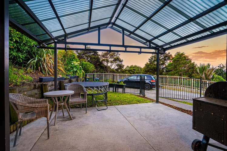 220 Forest Hill Road Waiatarua_15