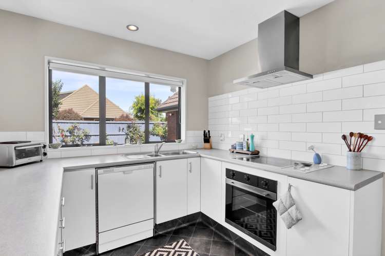 2/47 Claridges Road Casebrook_5