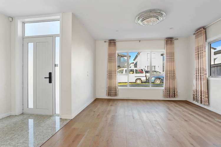 21 Calcite Avenue Flat Bush_3