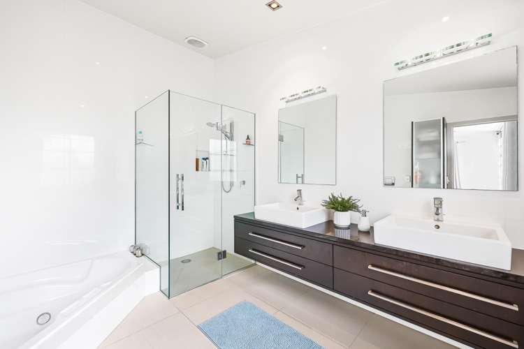 2 Clifton Road Hauraki_33