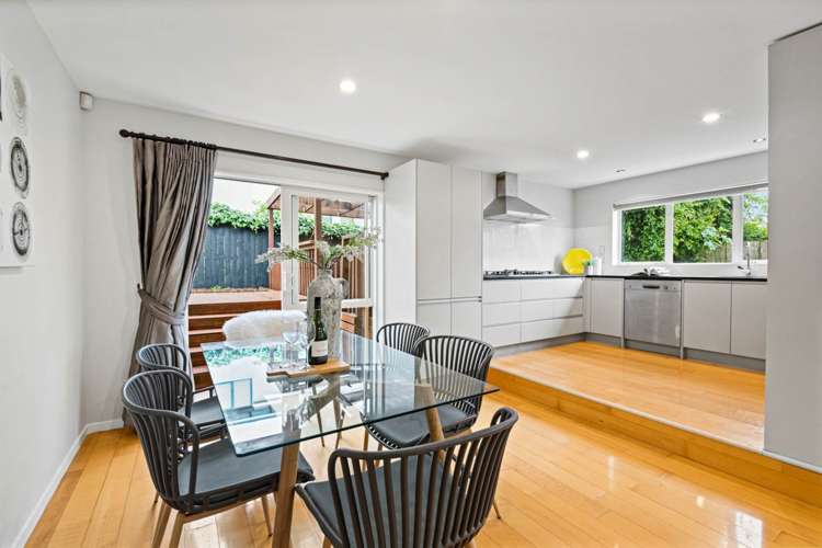 114A Lake Road Northcote_16