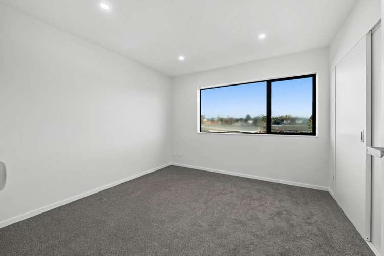 62c Kings Road Panmure_9