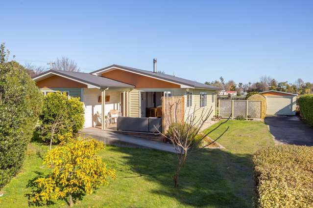 Renovated, sunny and ready to enjoy