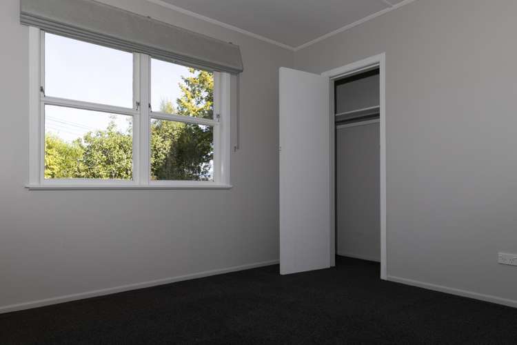 4 Charles Street Carterton_18