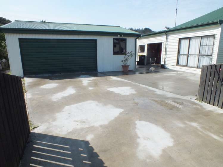 83 Dick Street Reefton_9