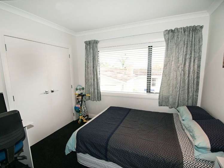 109 Bond Crescent Forrest Hill_15