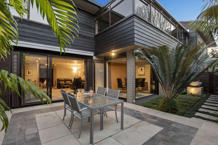 2/69 Saint Stephens Avenue Parnell_14