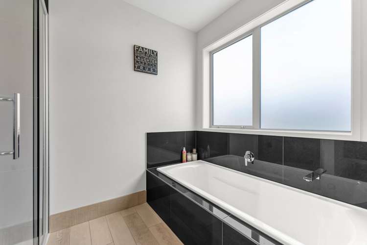 15A Goble Road Clarks Beach_21