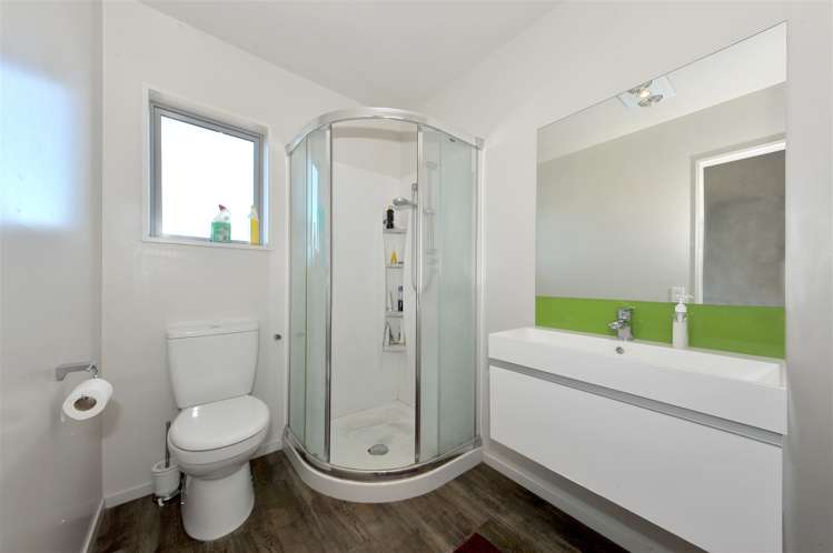 2/49 Maxwell Street Riccarton_10