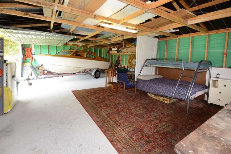 41 Riverside Road Taieri Mouth_13