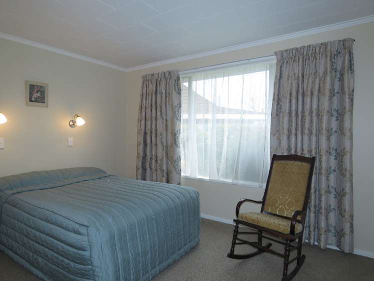 1/71 Cameron Street Ashburton_4