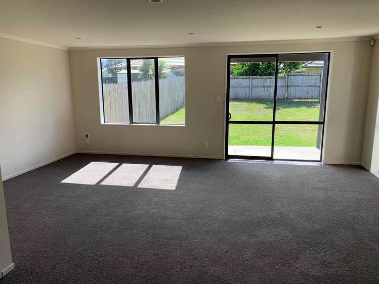 16 Secoia Crescent Mangere_5