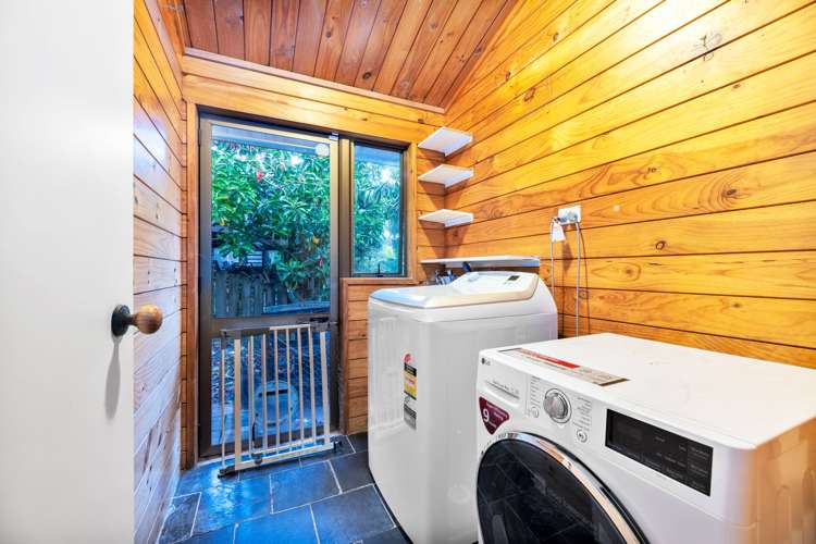 27 Hebe Place Birkenhead_11