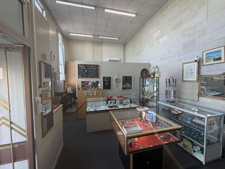 TB/105 Dickens Street Napier South_2