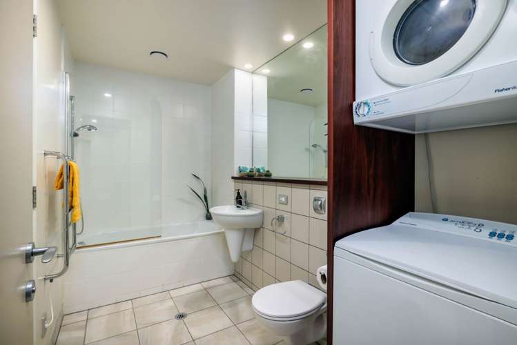 202/7 Te Rangi Cross Road Paihia_16