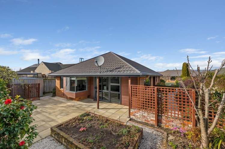 3A Livingstone Place Springlands_21