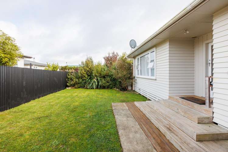 13 + 13A Potaka Street Marton_10
