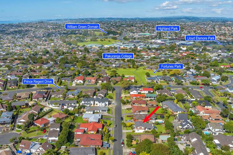 12 Galloway Crescent Farm Cove_26