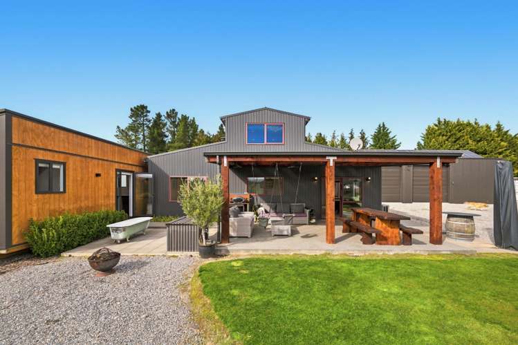 94 Hillview Road_1