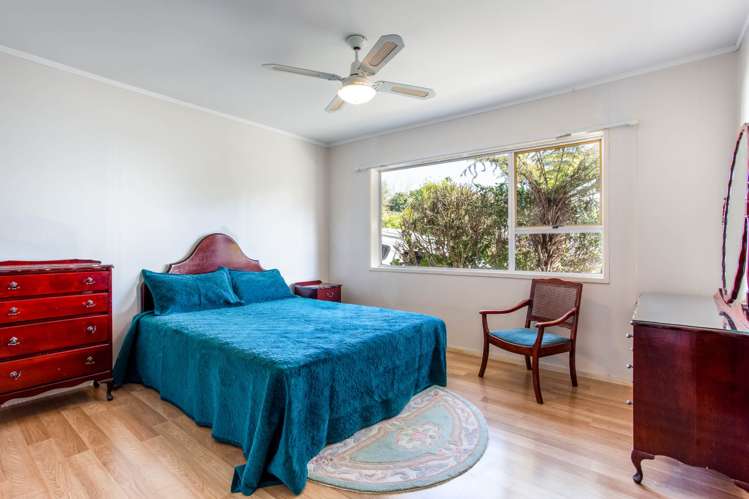 1/4 Celina Place Browns Bay_7
