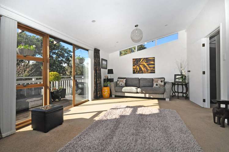 32 Halsey Drive Lynfield_1