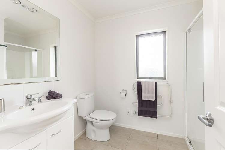 52 Miles Crescent Newlands_13